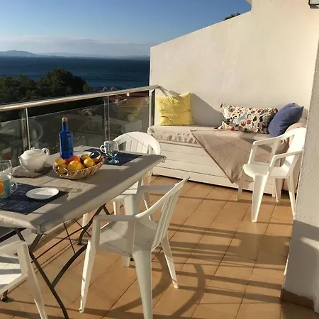 Apartamento Vista Mar Y Parking En Rosas