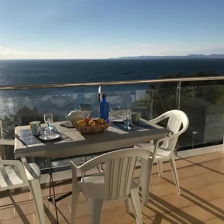 Vista Mar Y Parking En *
